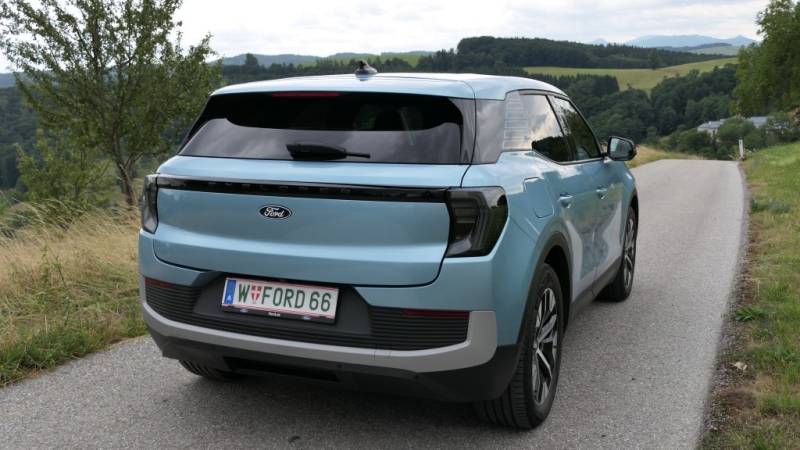 „Eleganter Stromer mit Weitblick: Der neue Ford Explorer RWD im Guten Tag Österreich Autotest.“ (Foto: Thomas Resch)