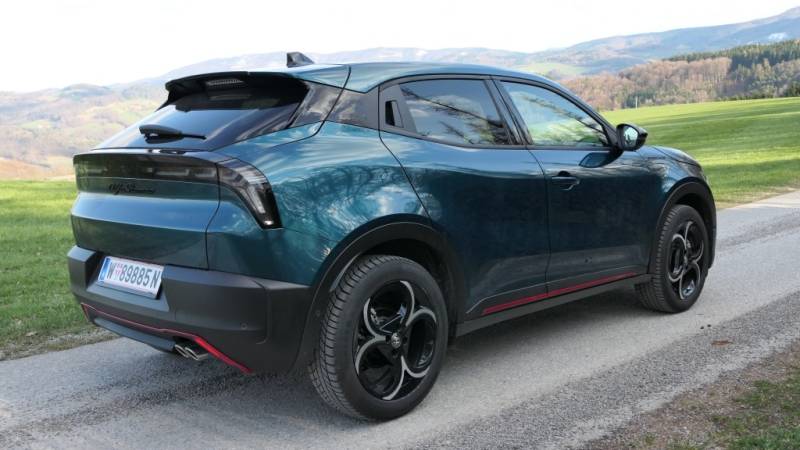 Der Alfa Romeo Junior Ibrida Speciale im Guten Tag Österreich Autotest (Foto: Thomas Resch)