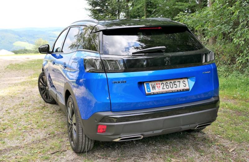 The Peugeot 3008 GT Plug-In-Hybrid 4 in the Guten Tag Austria Autotest (Image source: Thomas Resch)